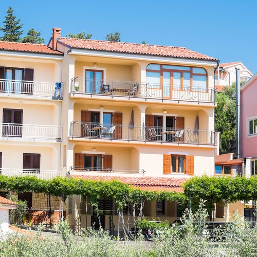 Apartments Skomeršić Krk  2