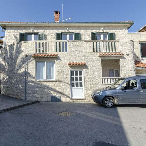 Apartments Mare Postira