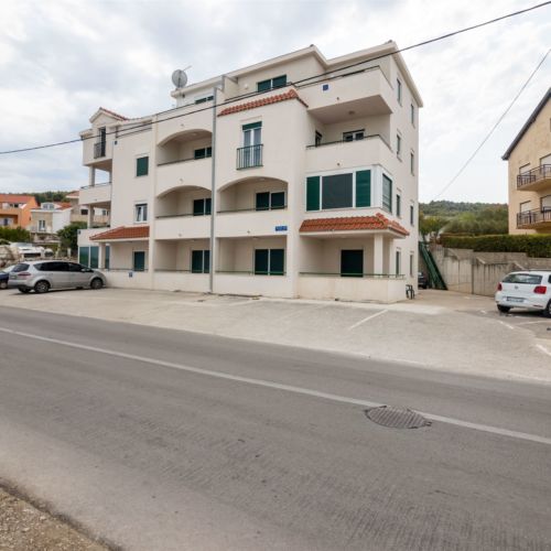 Apartment Star Arbanija  2