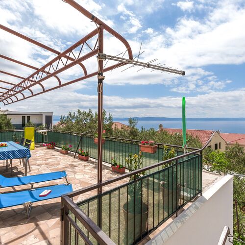 Apartments Josip Makarska