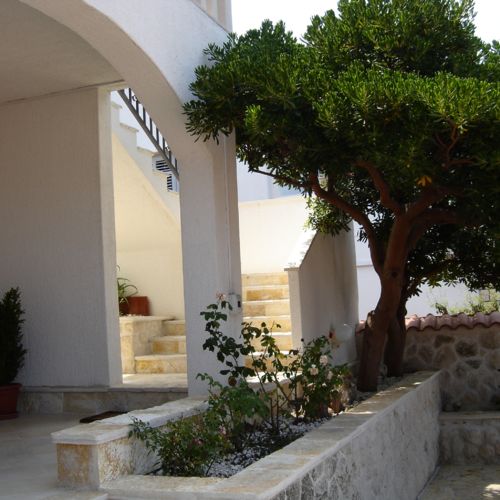 Apartments Hani Postira  2
