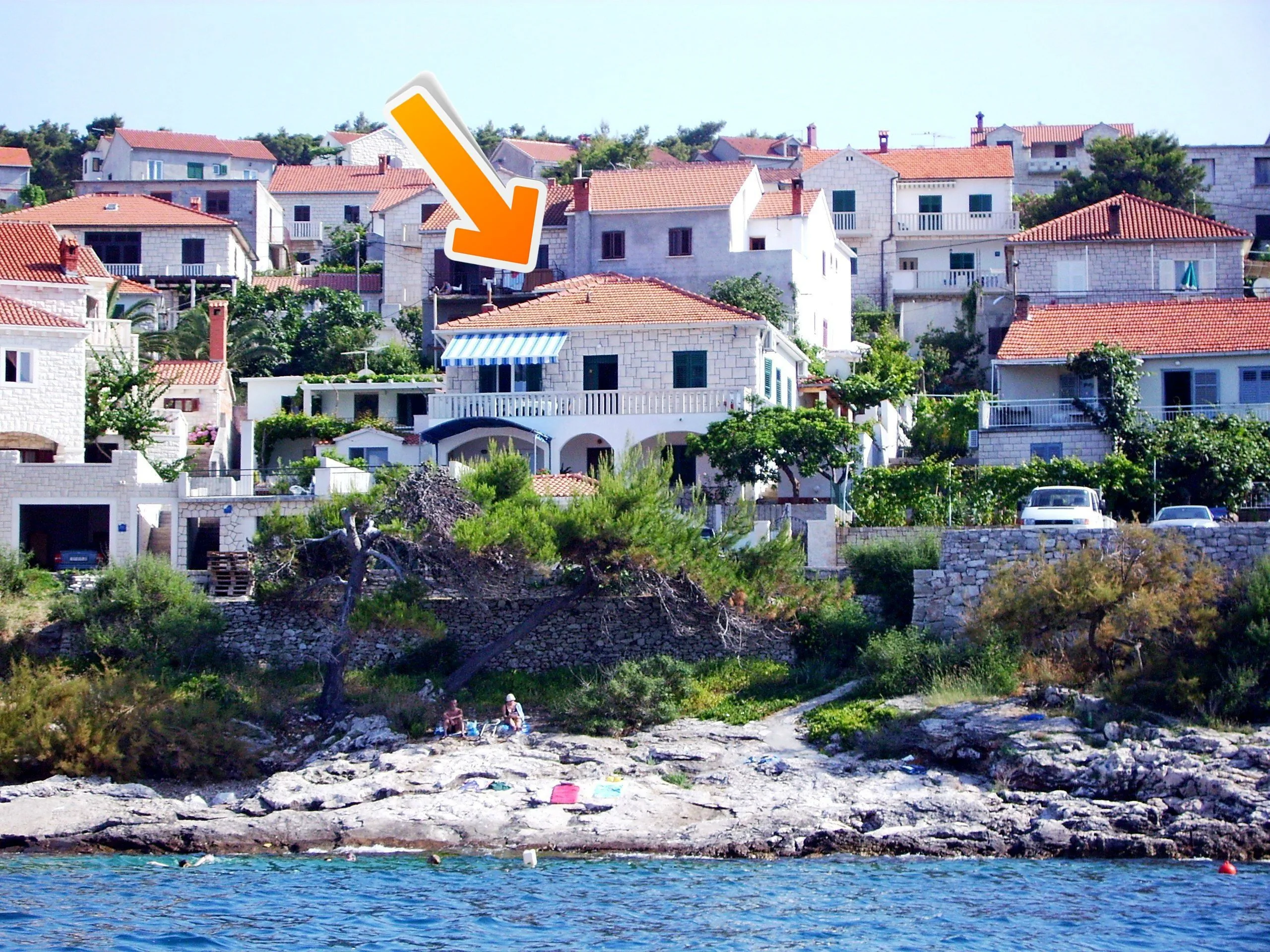 Apartments Hani Postira