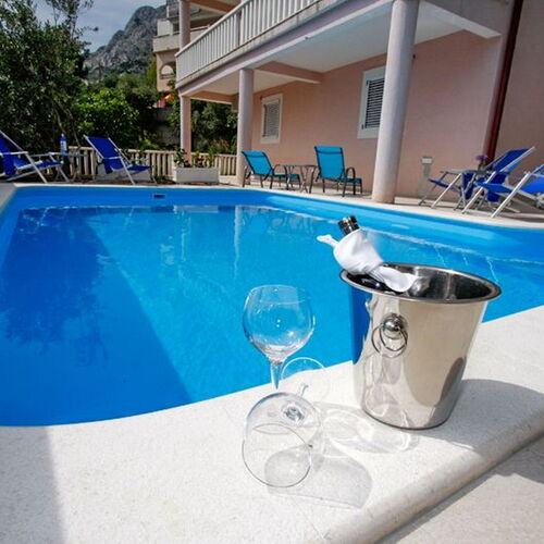 Apartments Adriatic Blue with pool Mimice  3