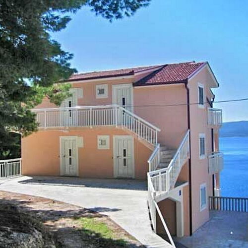 Apartments Adriatic Blue with pool Mimice  2