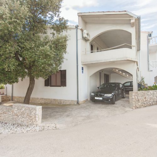 Apartment Maksim Rogoznica  4