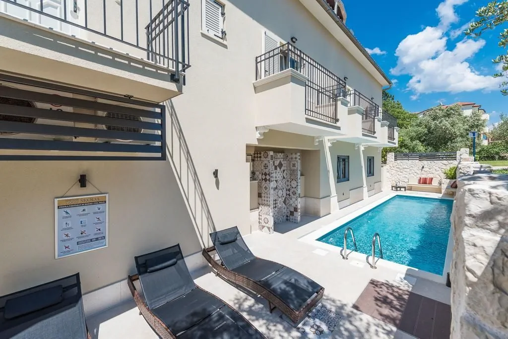 Apartments Vanja Novalja