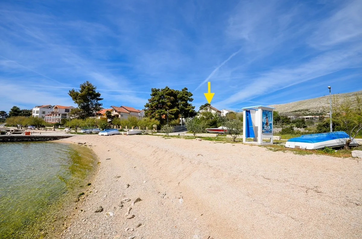 Apartments Danira Grebastica