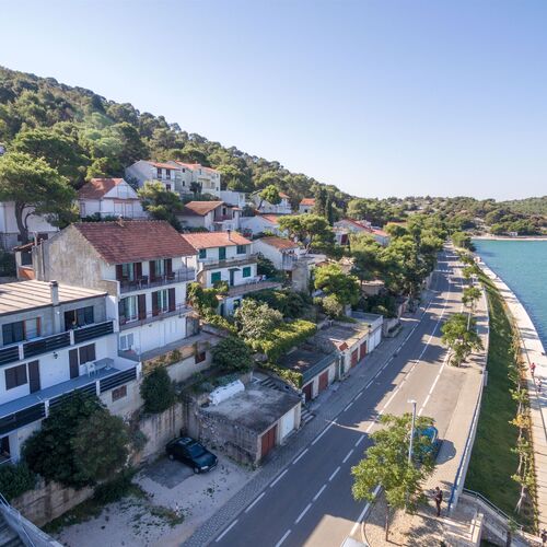 Apartment Lidija Tisno