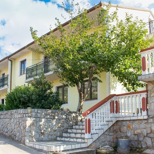 Apartments Marijana Senj II