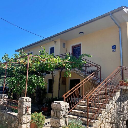 Apartments Šantić Čižići  4