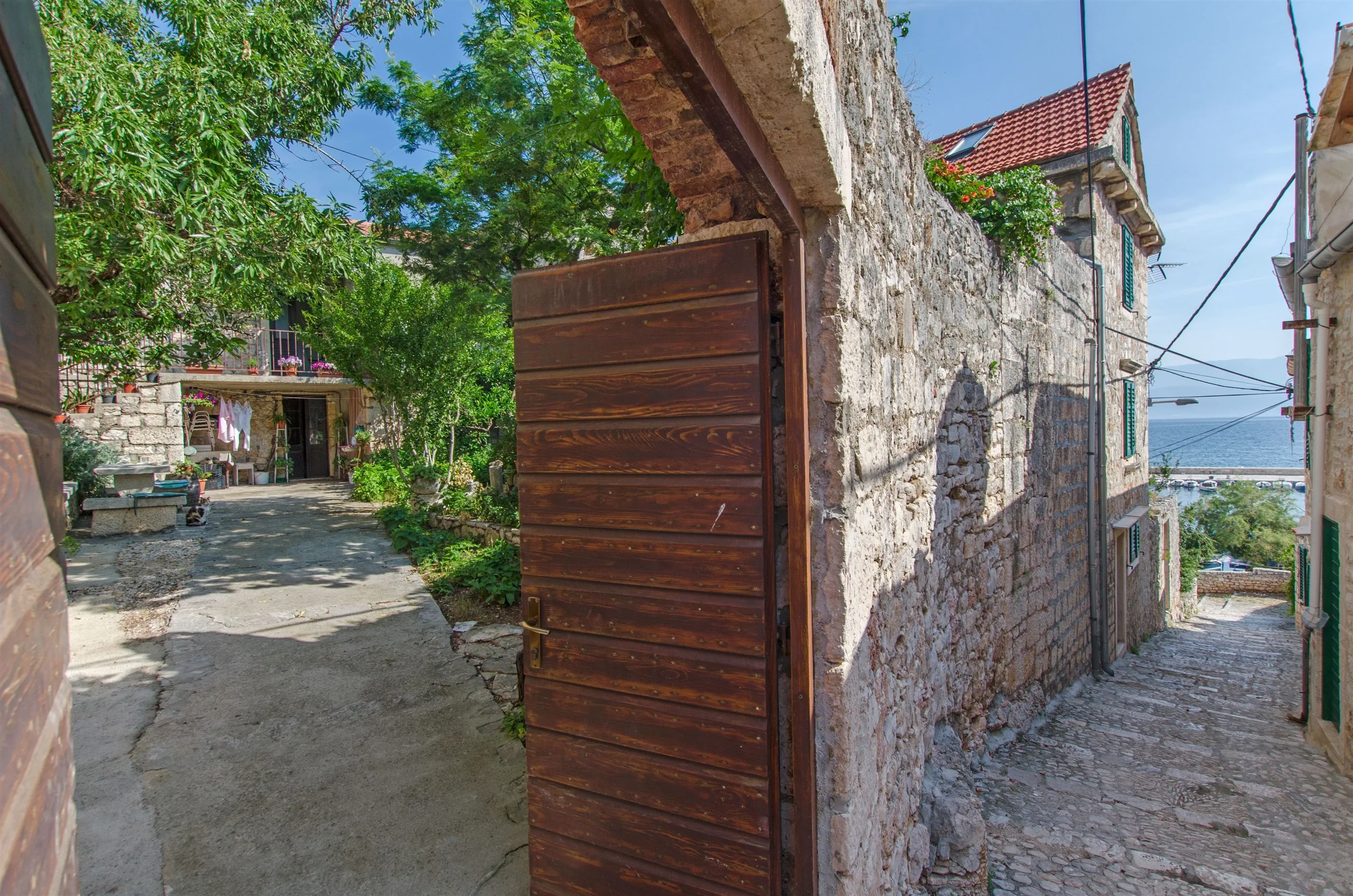 Apartments Jerka Sutivan