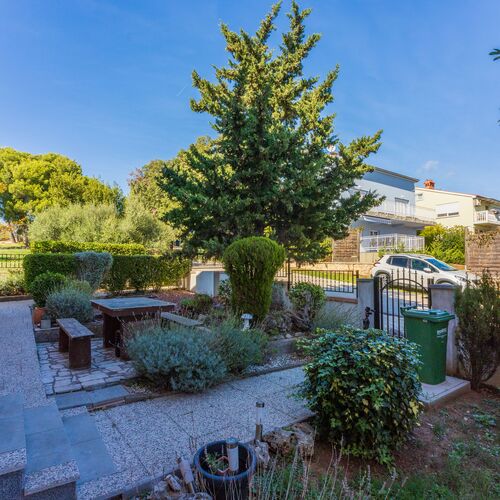 Apartments Davor Banjole