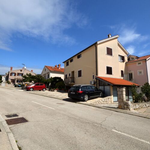Apartments Rafael Cres  3