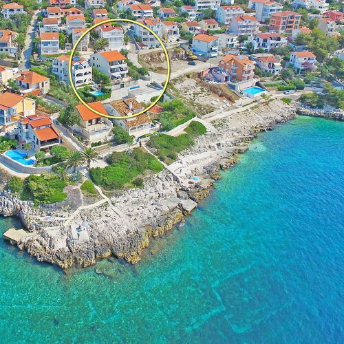 Apartments Sanja Okrug Gornji  2