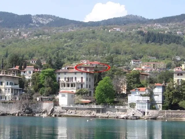 Apartments Rezine Lovran