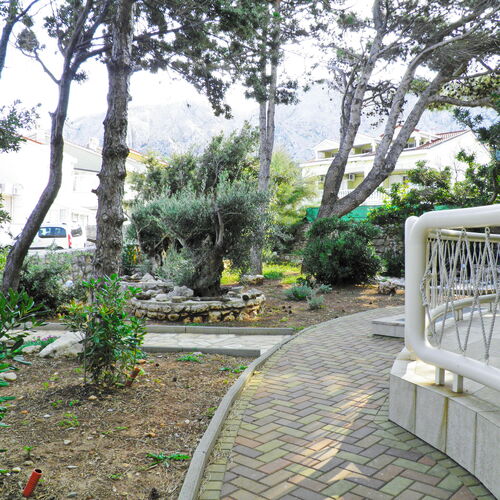 Apartments Mrkus Baska  4