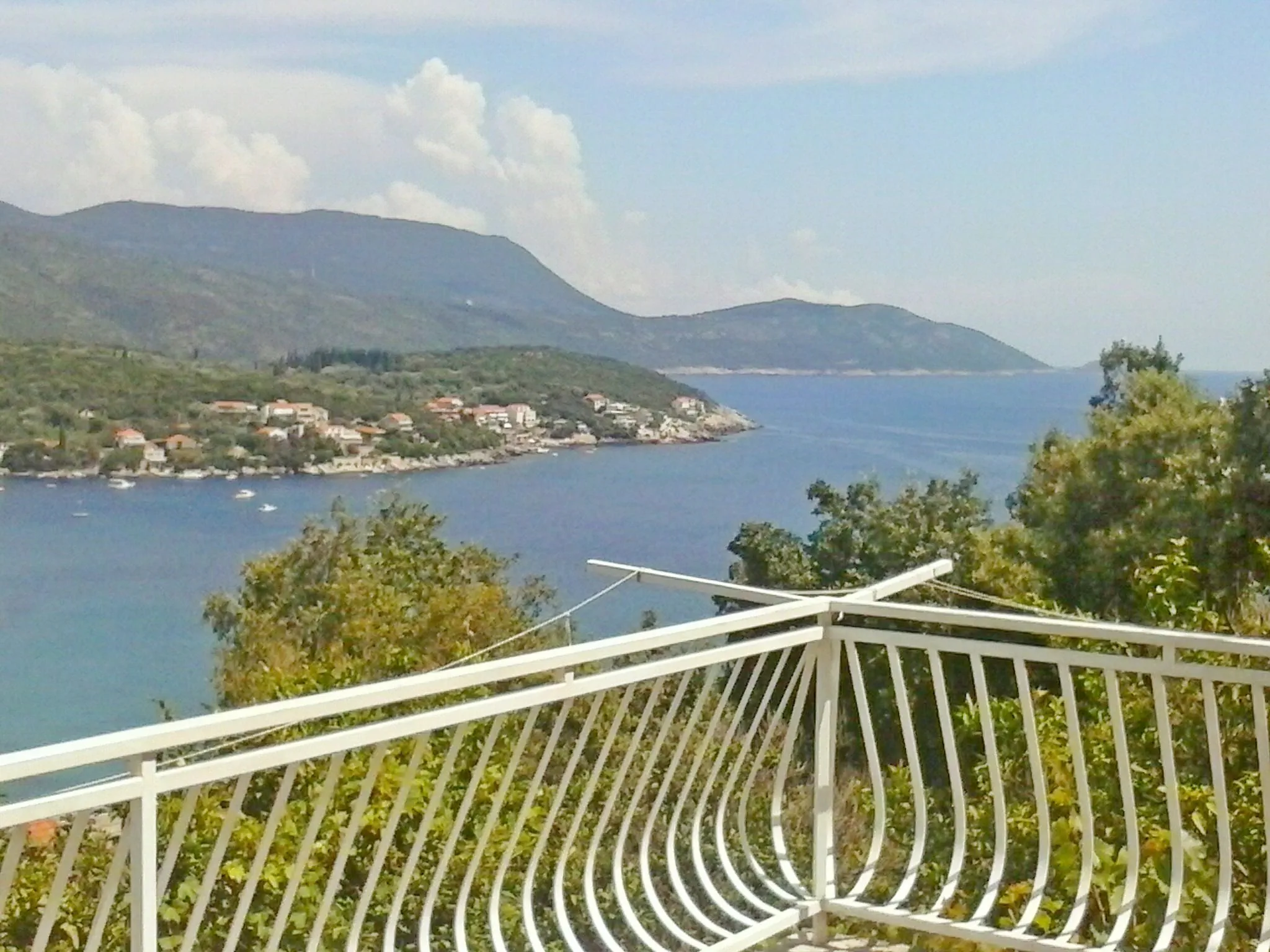 Apartments Mara Molunat