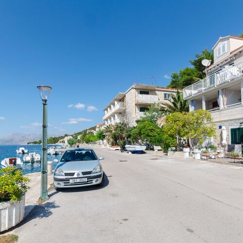 Apartments Djurdjica Povlja