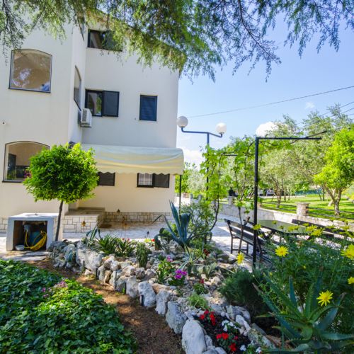 Apartments Dragutin Medulin  2