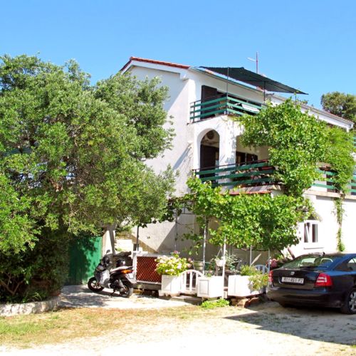 Apartments Ines Banjol  2