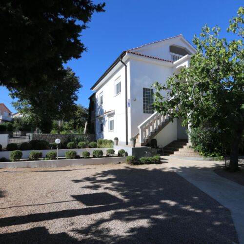 Apartments Nadenic Silo