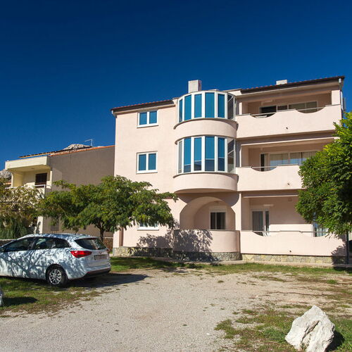 Apartments Zic / Mrakovcic Baska  2