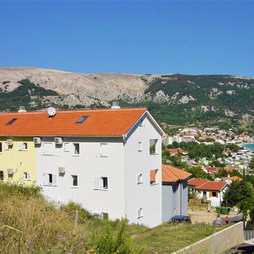 Apartments Villa Limun Baska  2