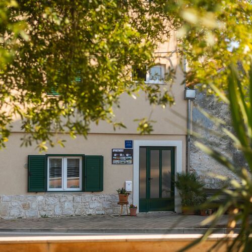 Apartment Lena city center near beach Vodice  2