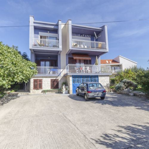 Apartments Franciska Brodarica  4