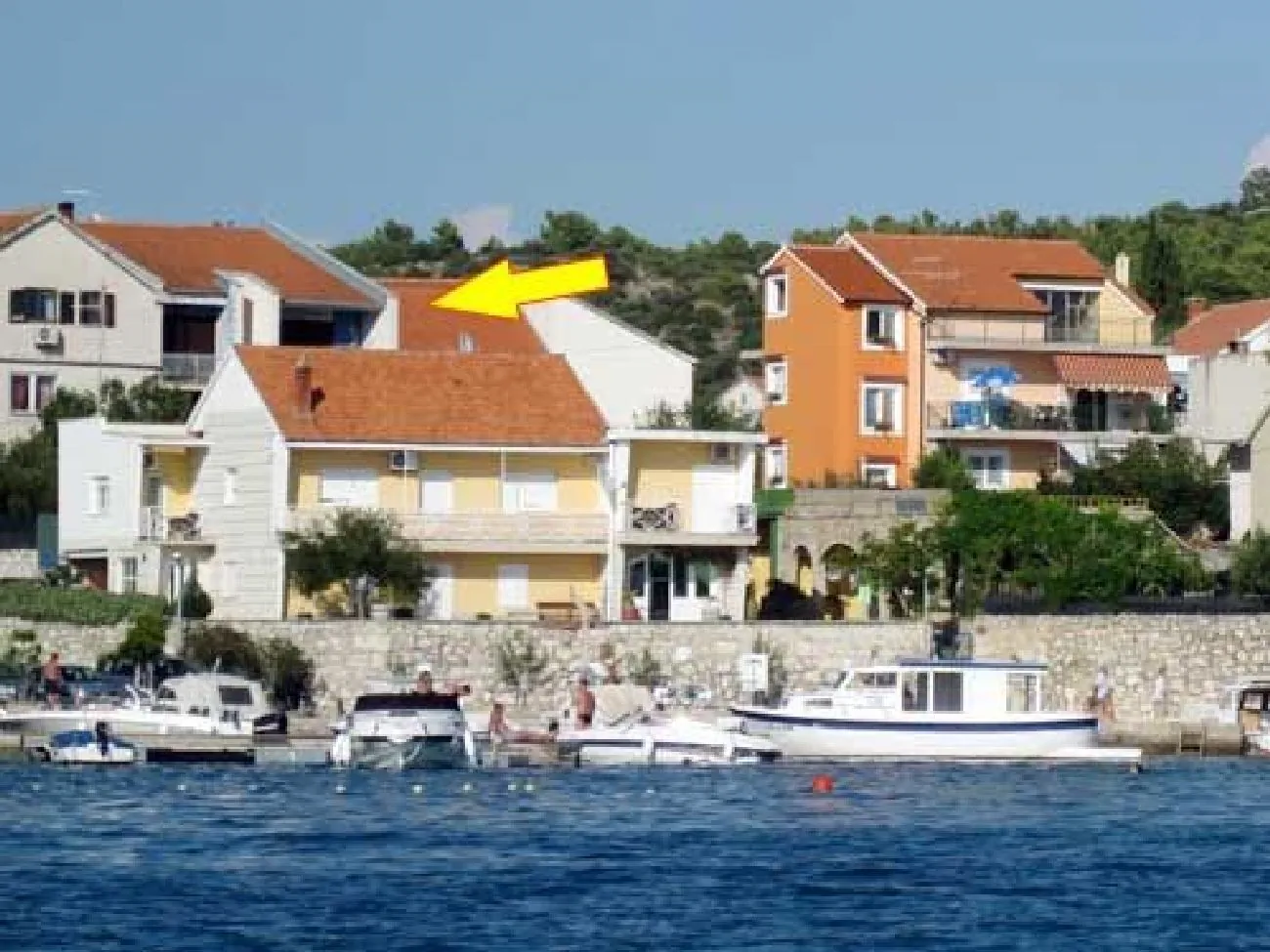 Apartments Franciska Brodarica