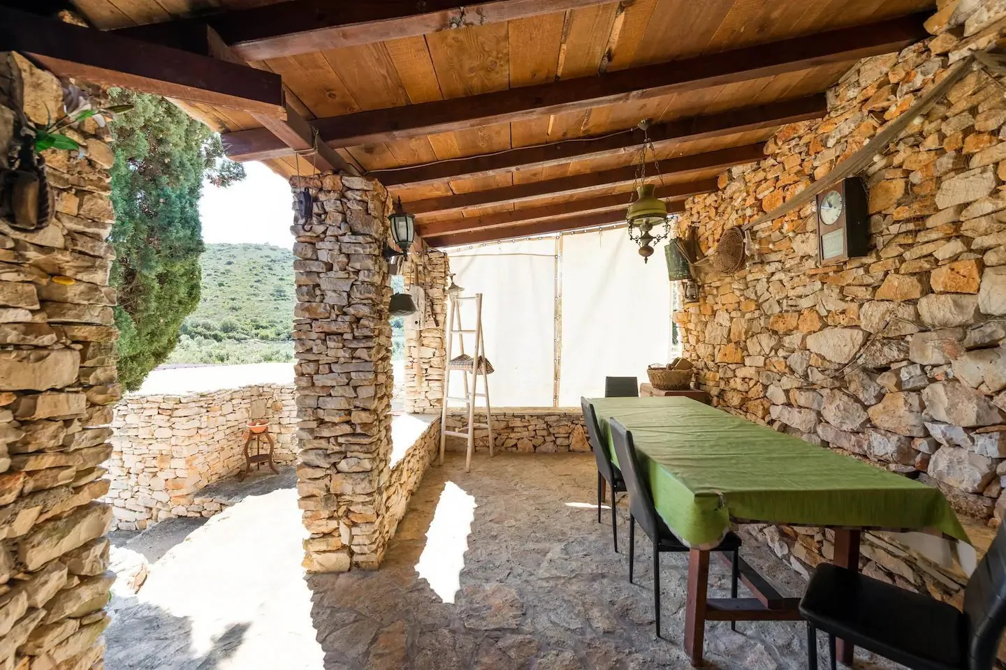 House Marina Vis