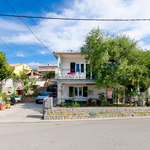 Apartment Josip Senj