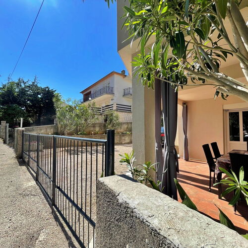 Apartment Butkovic - Pet-Friendly Silo  4