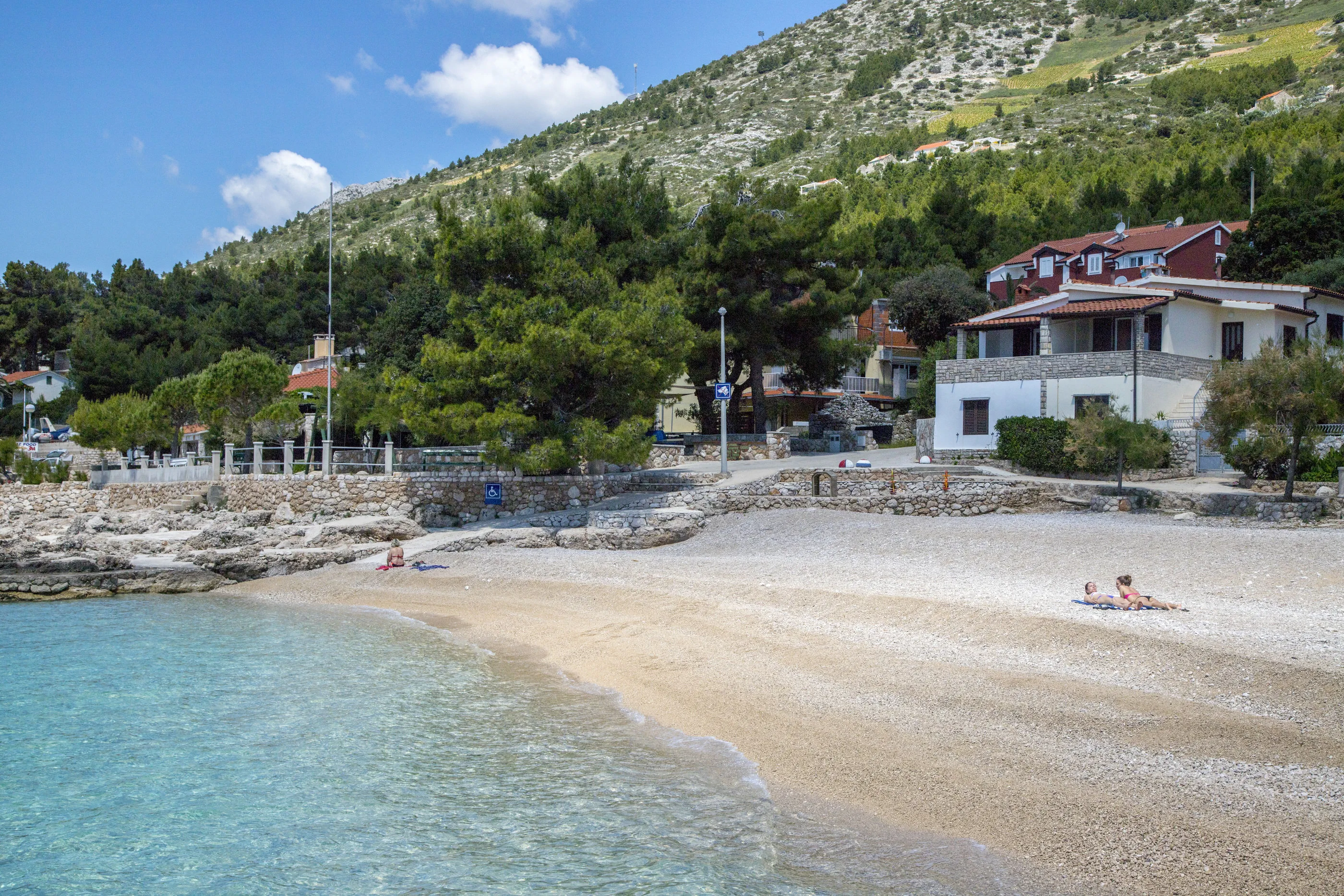Apartments Tonin Ivan Dolac