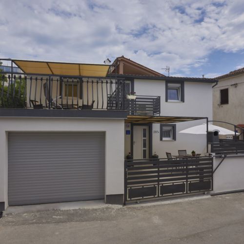 House Doris Medulin  2