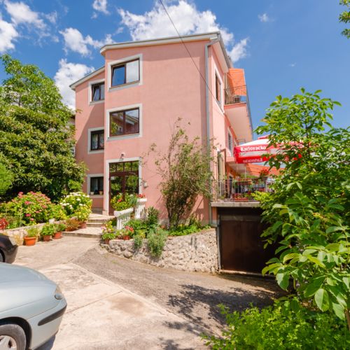 Apartments Nenad Dramalj  2