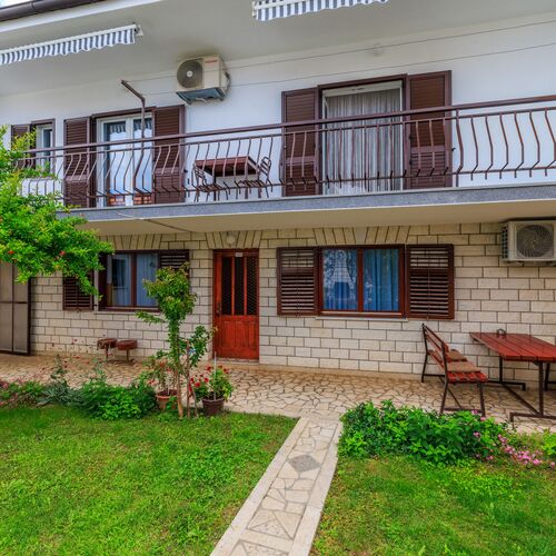 Apartments Tome Senj  2