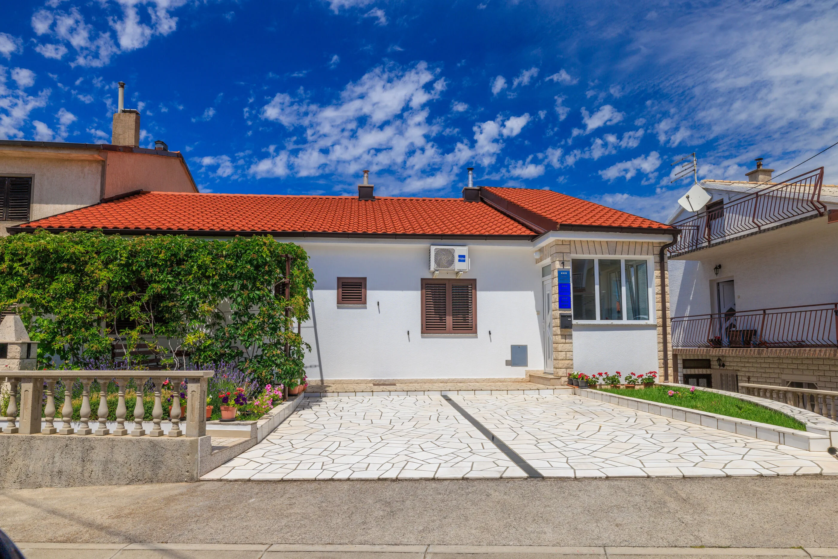 Apartments Tome Senj