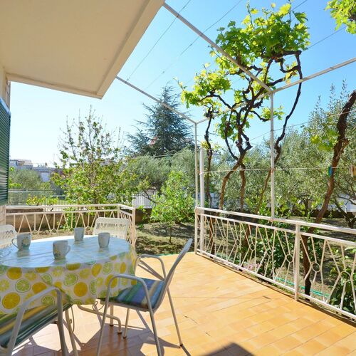 Apartments Secret Garden Vodice  4