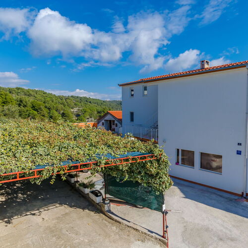 Apartments Vlado Okrug Gornji  3