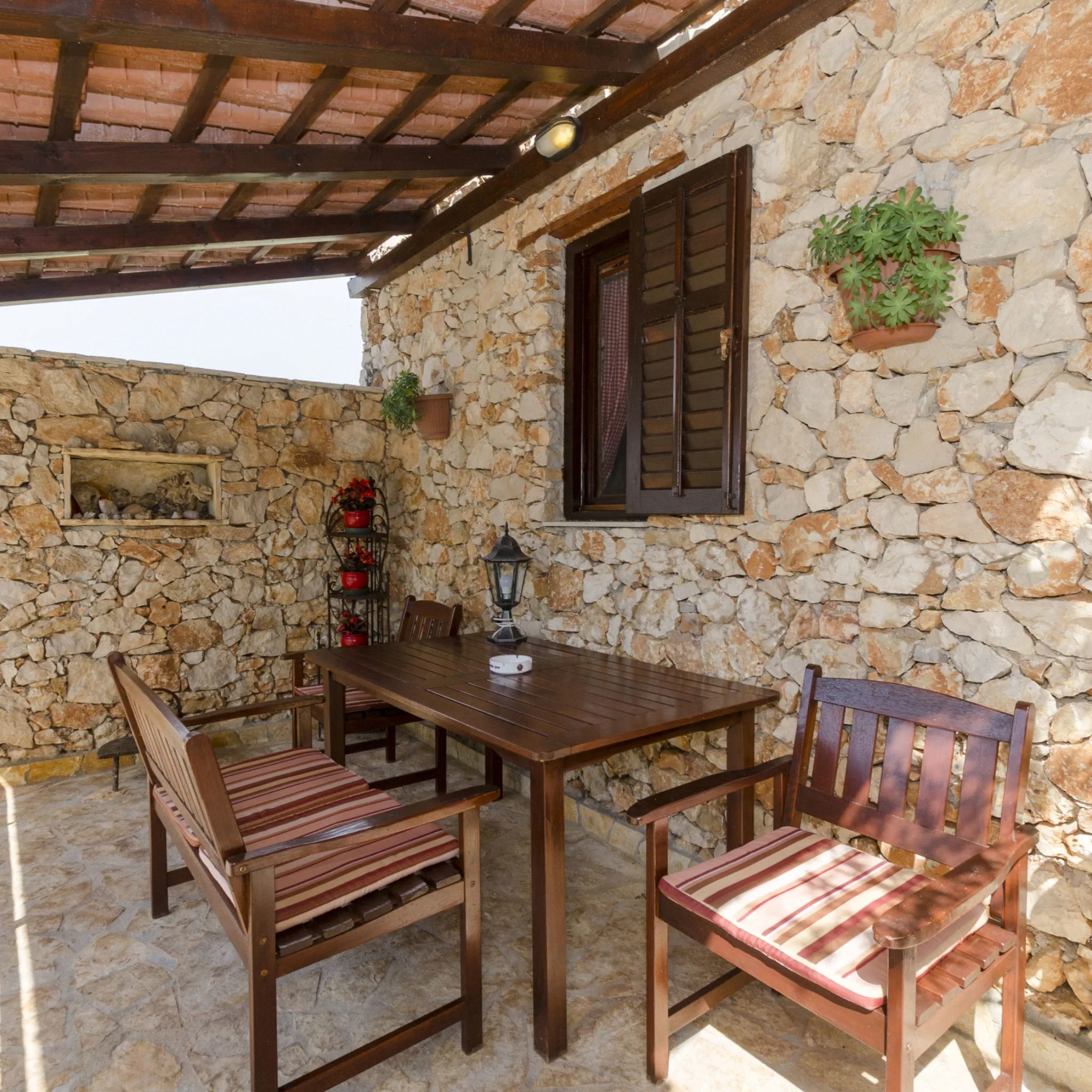 Apartments Đorđe Razanj