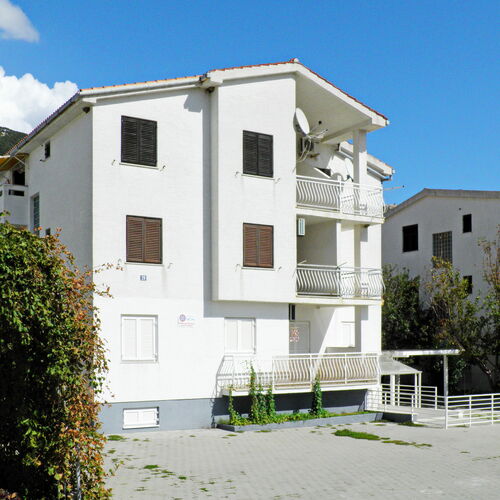 Apartments Krleža Baska  2