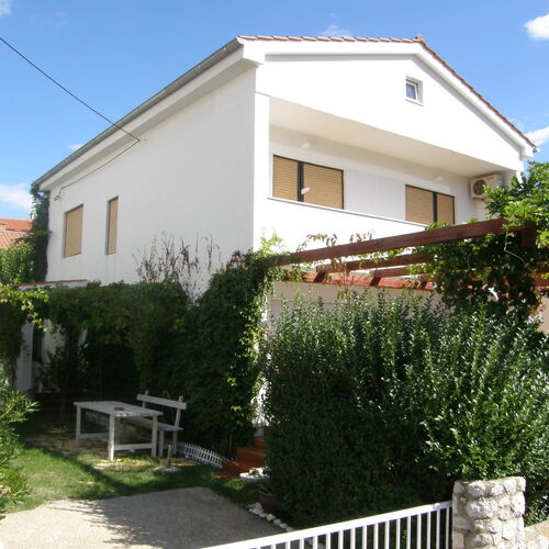 Apartments Valić Baska  2
