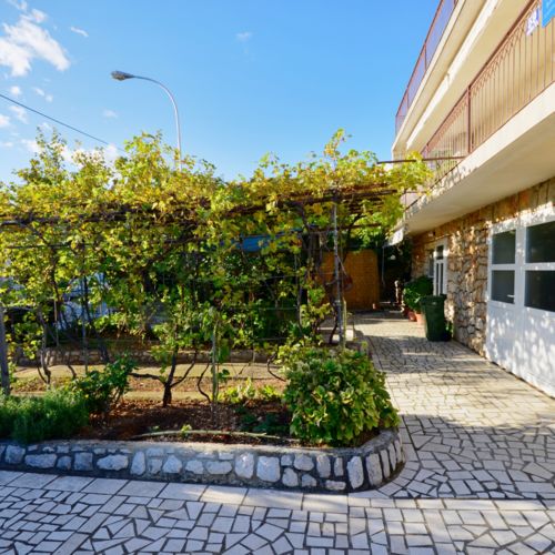 Apartments Daria Selce  2