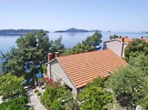 Apartments Edo Prizba