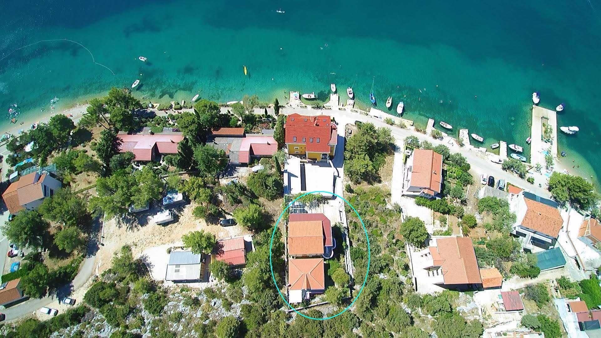 Apartments Nediljka Grebastica