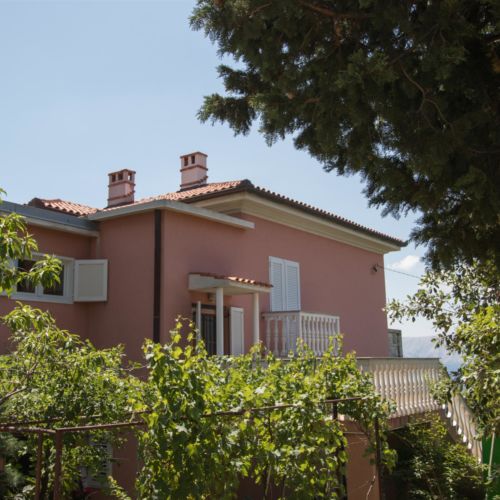 Apartments Josip by the sea Novi Vinodolski  2