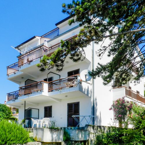 Apartments Josip Rabac  2