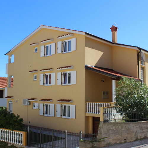 Apartments Capić Zarok Baska  4