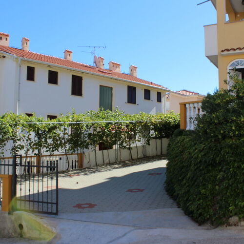 Apartments Capić Zarok Baska  3